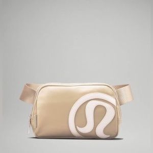 Lululemon everywhere Belt bag 1L